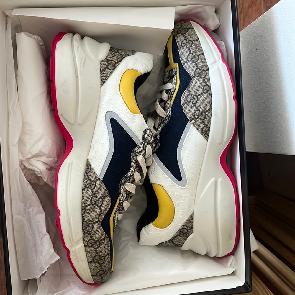 Gucci sneakers size 10.5